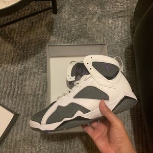 Air Jordan 7 flints